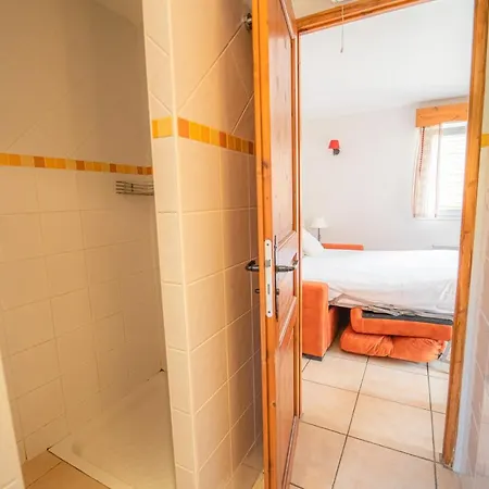 Holiday home Village De Les De L'aubrac *