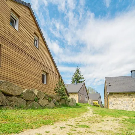 Village De Les De L'aubrac Feriehus