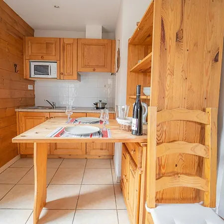 Village De Les De L'aubrac Holiday home